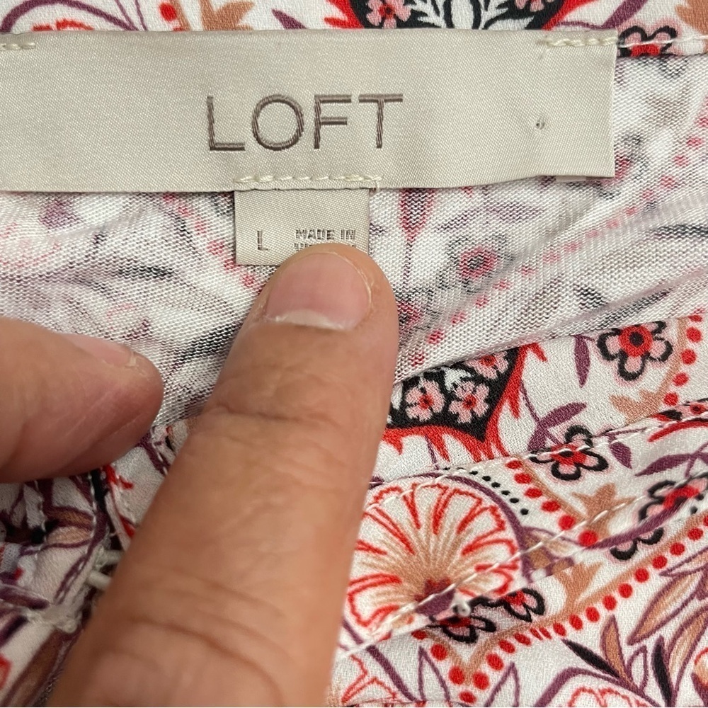 LOFT Large Red Pink Floral Blouse Keyhole Neck Long Sleeve Lightweight Top - Picture 8 of 13